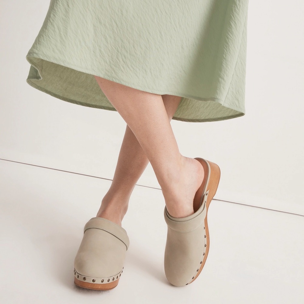Madewell The Cecily Clog in Nubuck